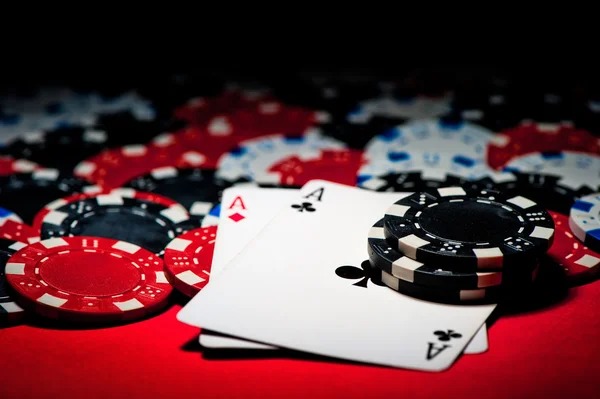bwin365 live casino dealer table with multiple camera angles